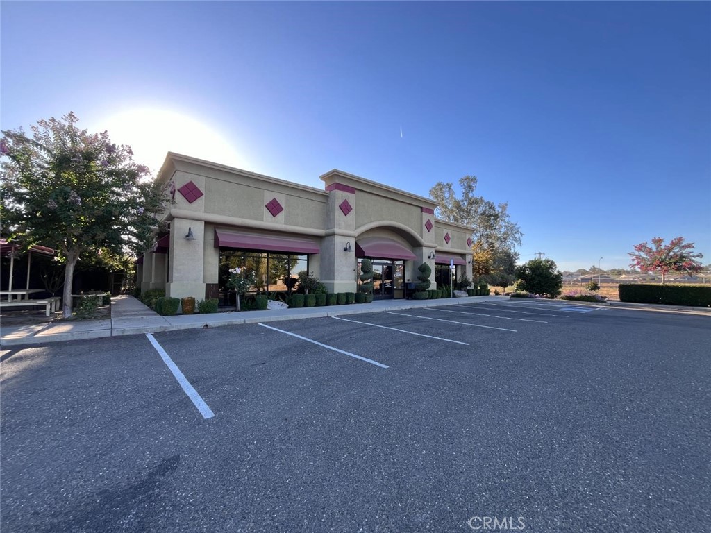 1851 Freedom Ln, Atwater, CA 95301