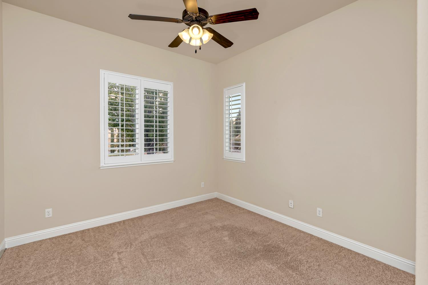 18677 Via Bellagio, Friant, CA 93626