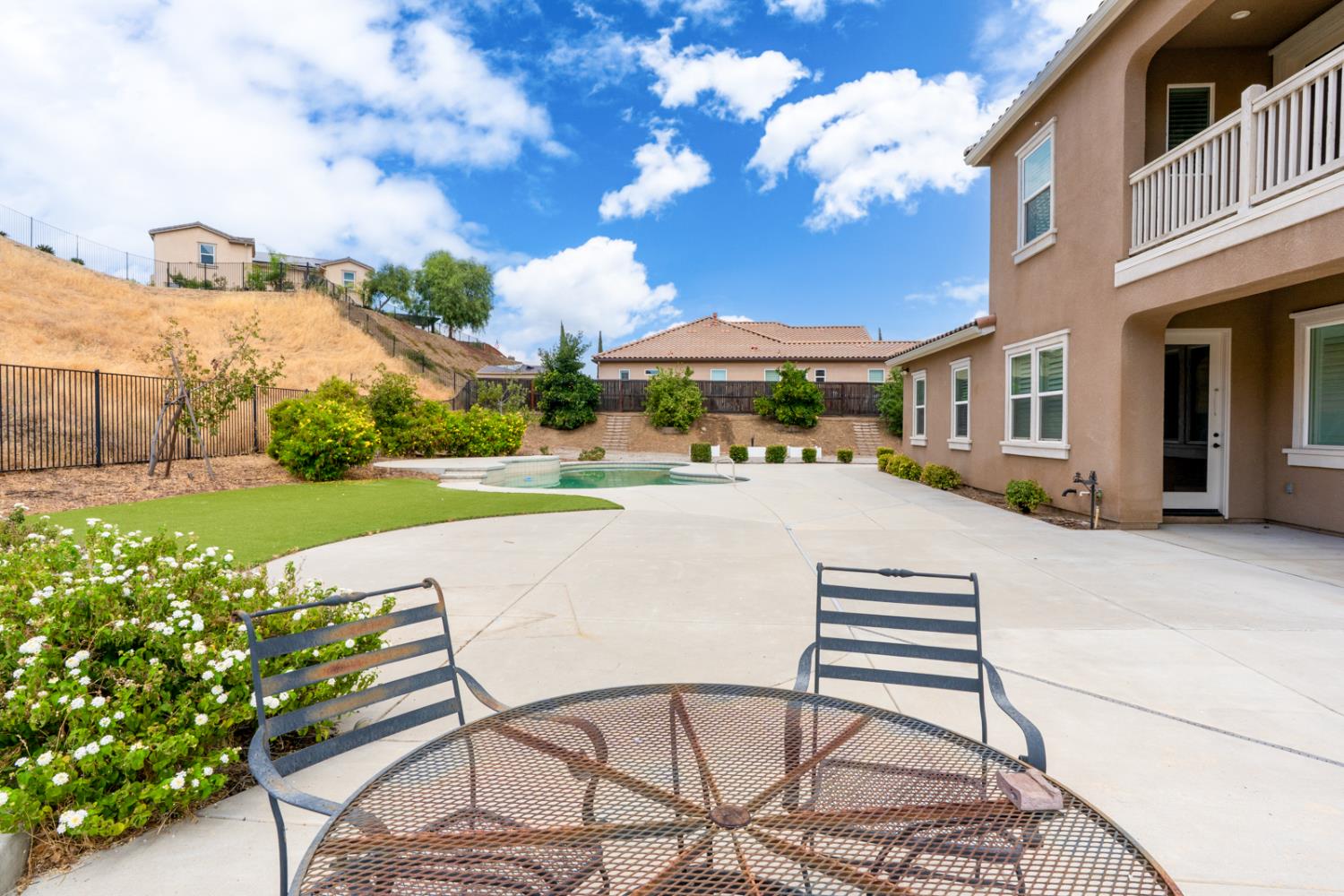 18677 Via Bellagio, Friant, CA 93626