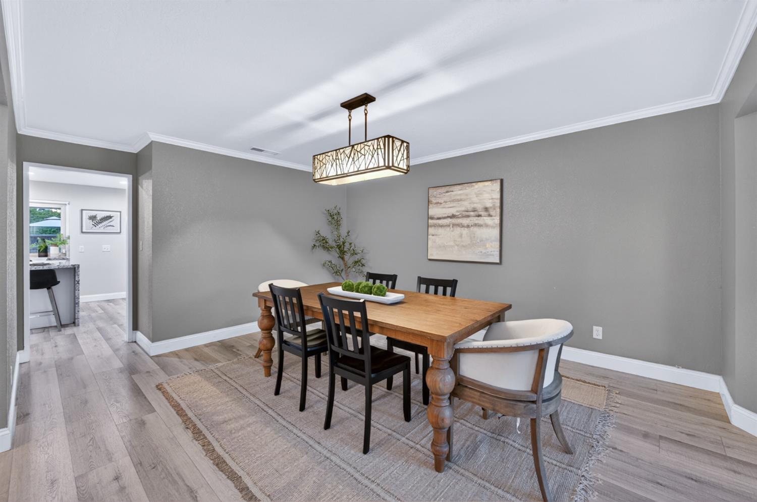 5431 N Kavanagh Ave, Fresno, CA 93711