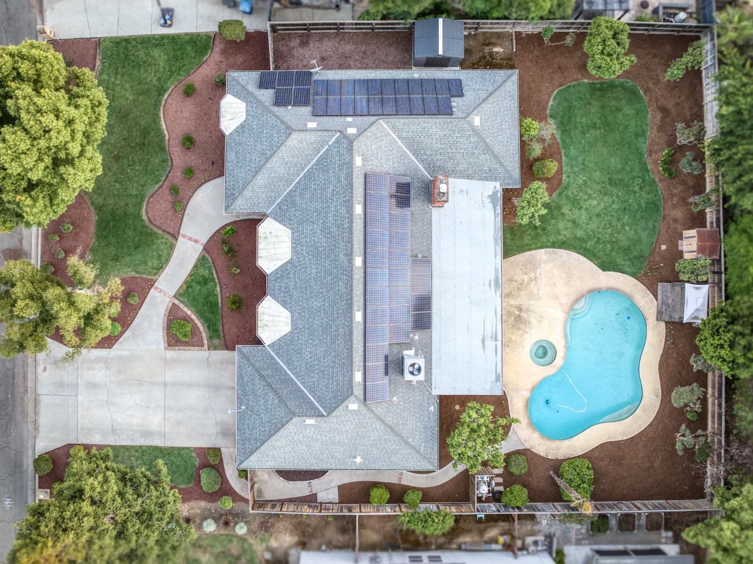 5431 N Kavanagh Ave, Fresno, CA 93711