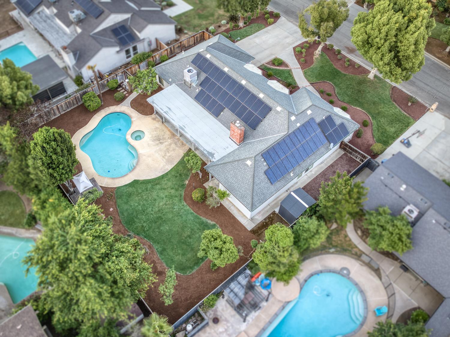 5431 N Kavanagh Ave, Fresno, CA 93711