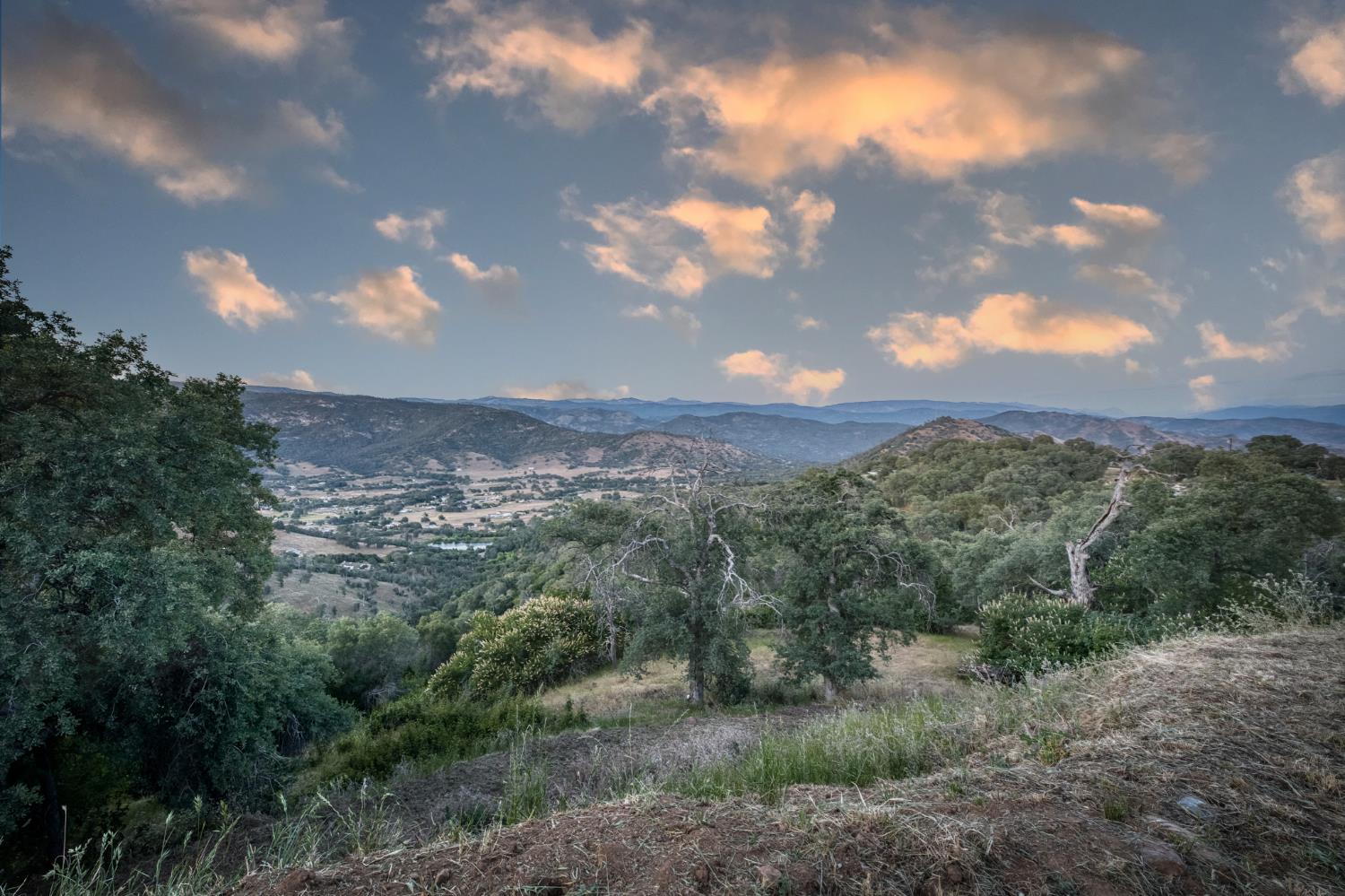 30547 Seminole Rd, Tollhouse, CA 93667