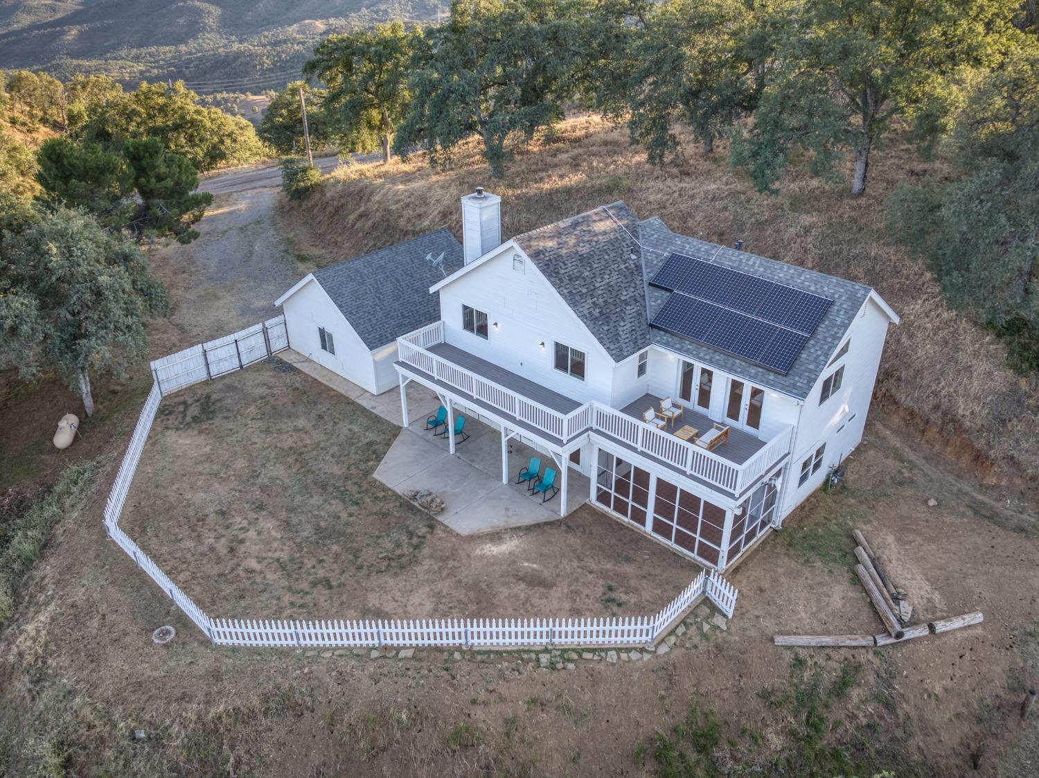 30547 Seminole Rd, Tollhouse, CA 93667
