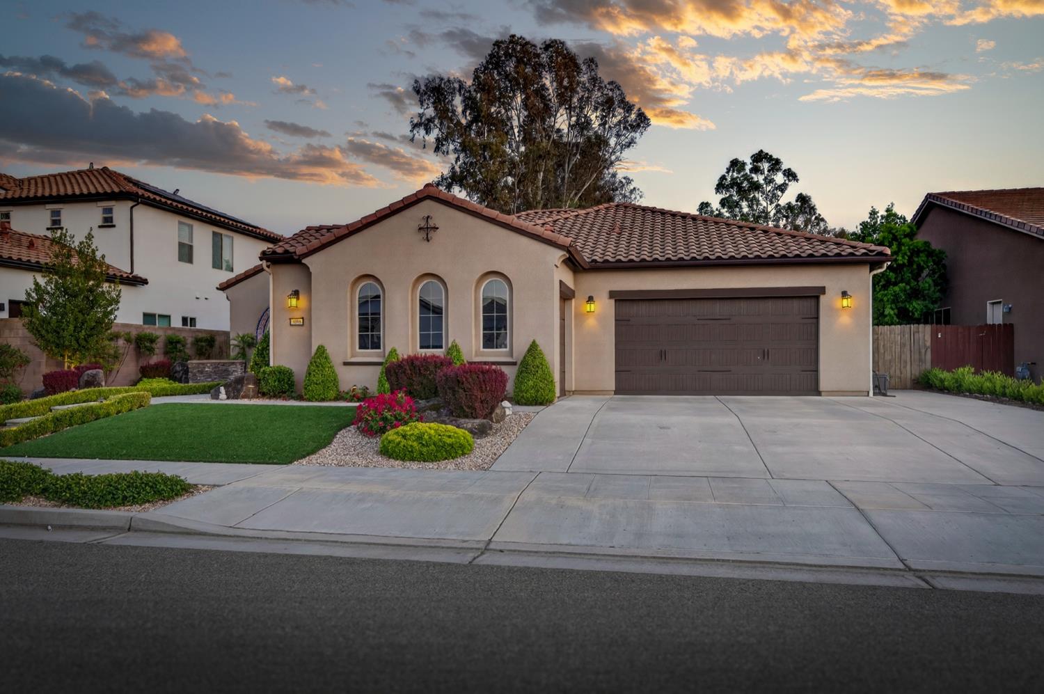 3096 Kenosha Ave, Clovis, CA 93619