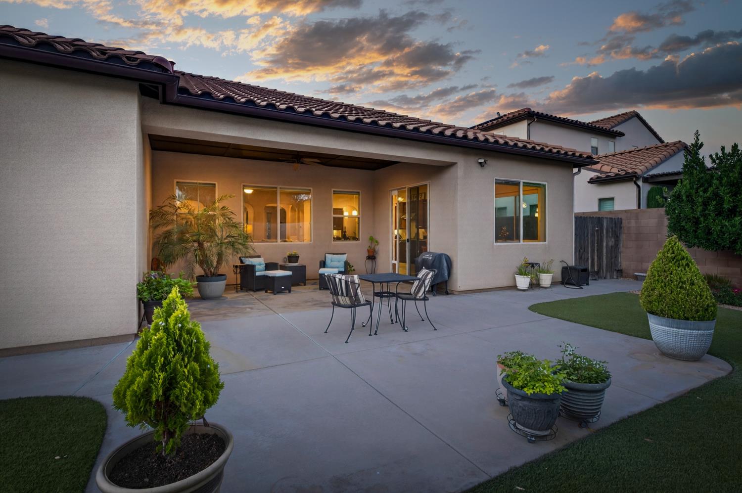 3096 Kenosha Ave, Clovis, CA 93619